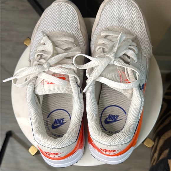 Nike Air Max White and Orange Sneakers - Picture 6 of 7